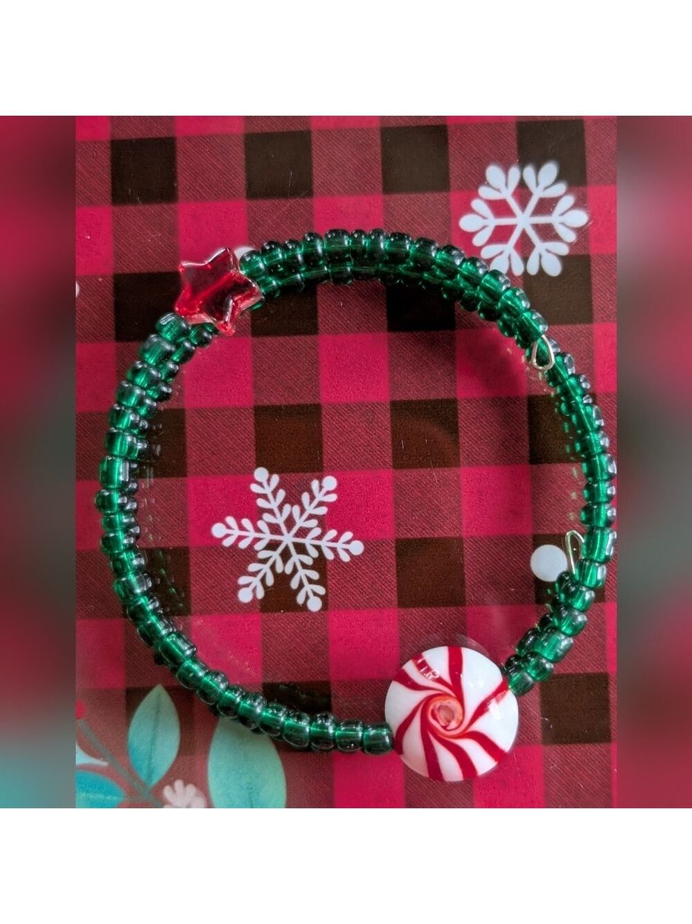 Green Beaded Bracelet with Red Star and Candy Charm